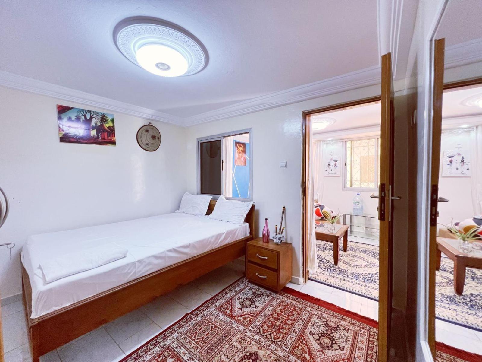 Residence Kane Diallo- Appartements Elegants Et Centraux A Dakar Bagian luar foto