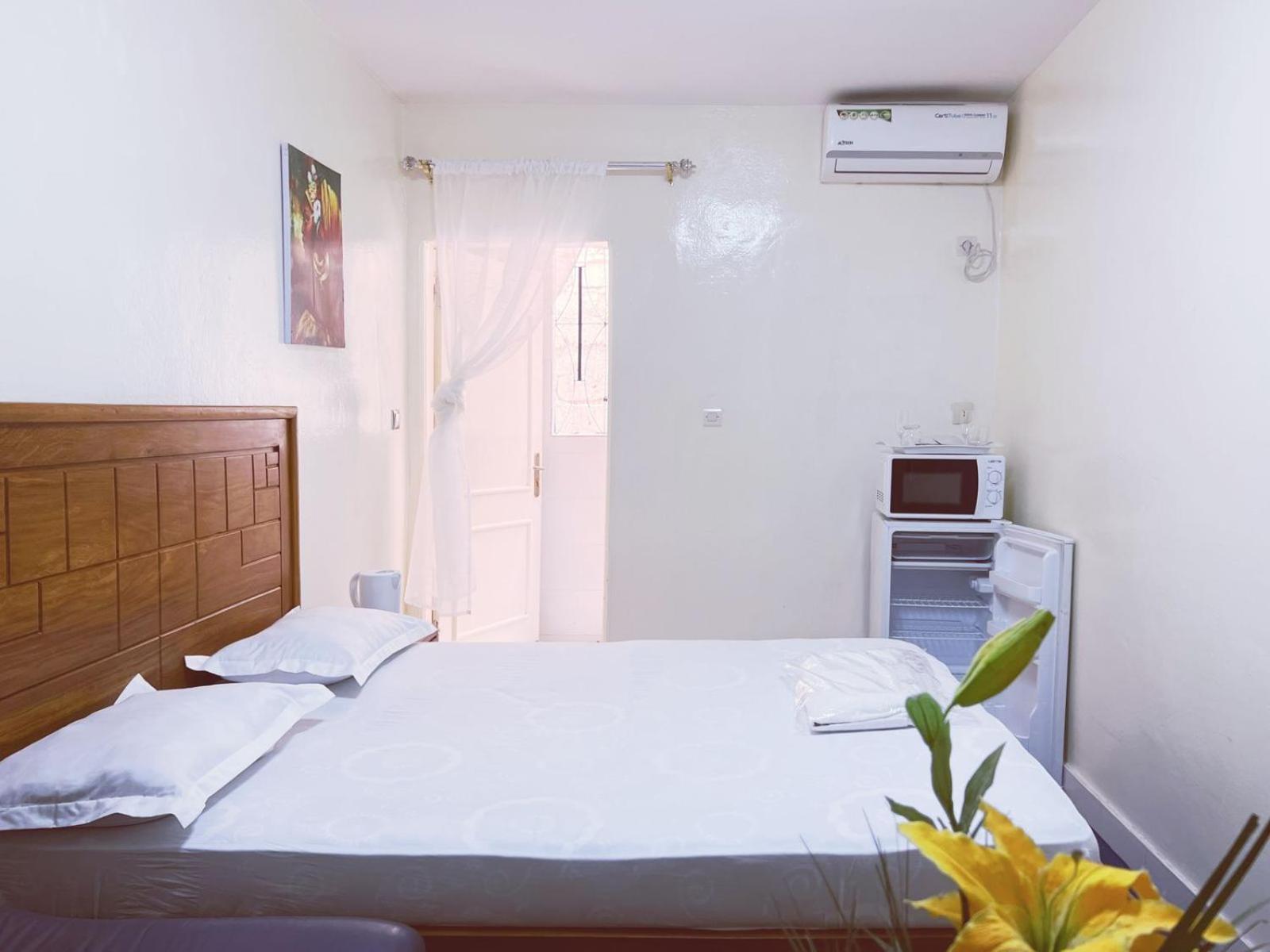 Residence Kane Diallo- Appartements Elegants Et Centraux A Dakar Bagian luar foto