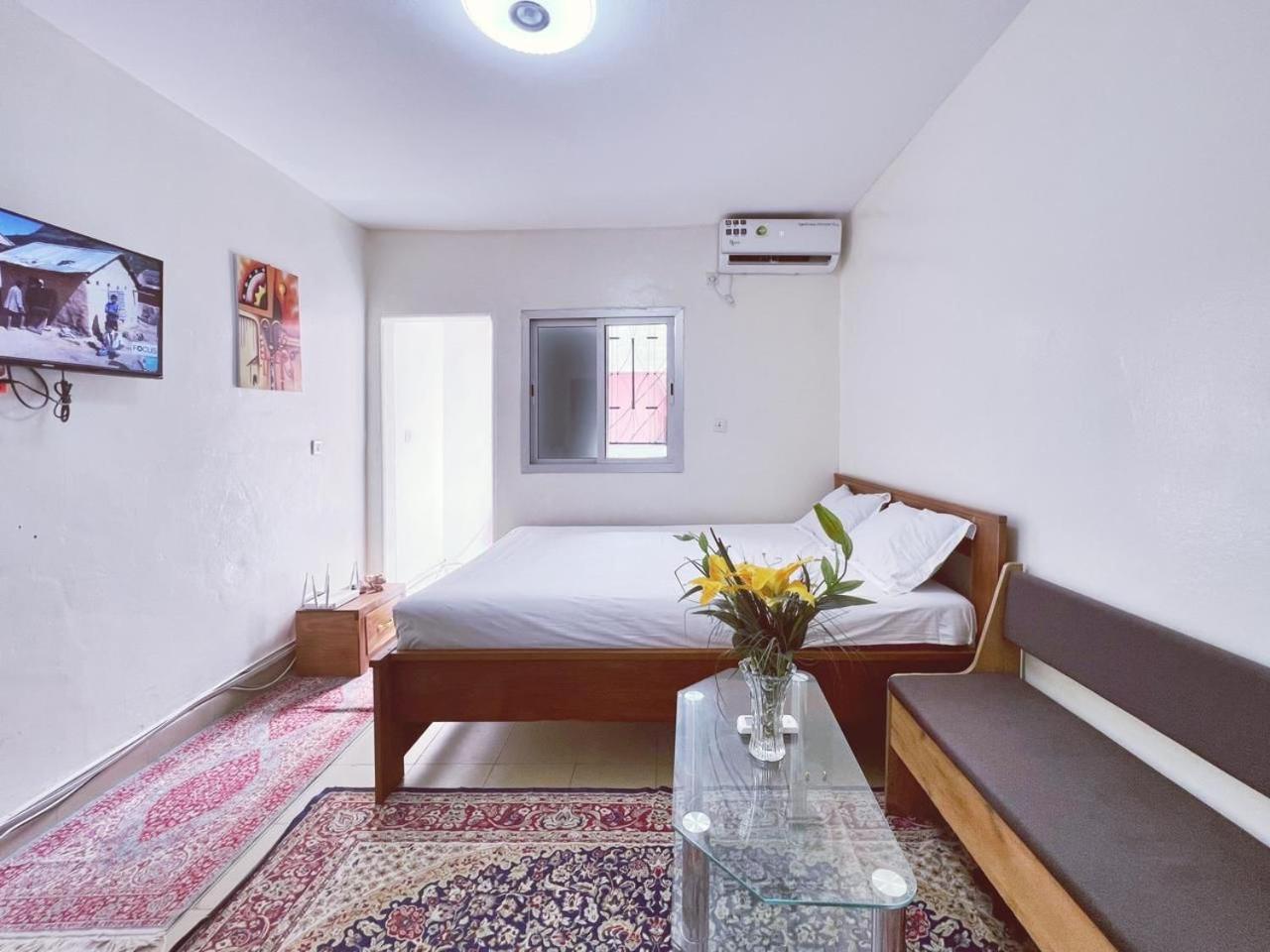 Residence Kane Diallo- Appartements Elegants Et Centraux A Dakar Bagian luar foto