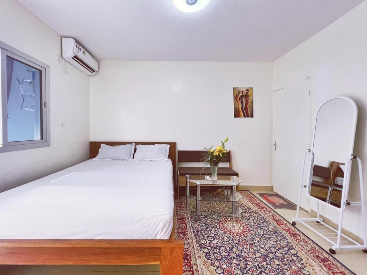 Residence Kane Diallo- Appartements Elegants Et Centraux A Dakar Bagian luar foto